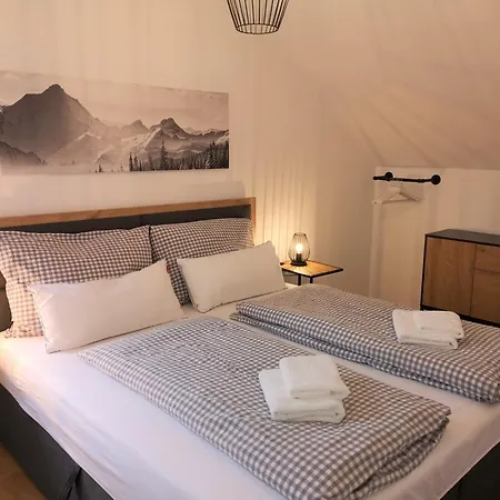 Panorama Apartment, 75qm, Balkon Und Sauna Апартаменты *